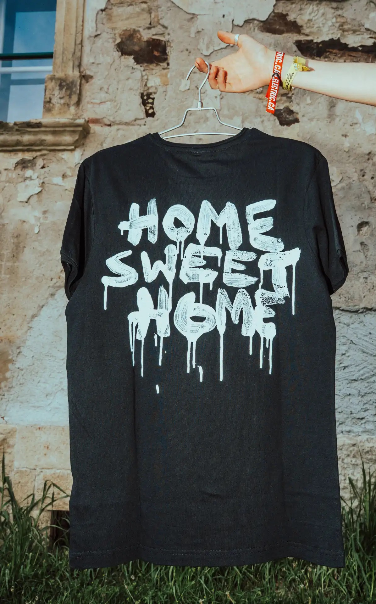 12 + HOME SWEET HOME