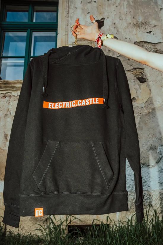 FRONT EC RED + BACK LOSE YOURSELF